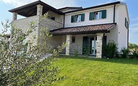 Villa Victoria Istra - Heated Pool